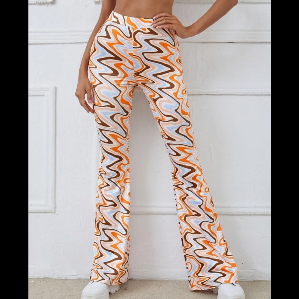 Women’s High Waisted Funky Print Flared Pants